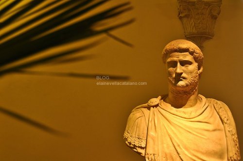 Arcitechural sculpture photography