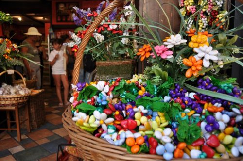 Outdoor market photos